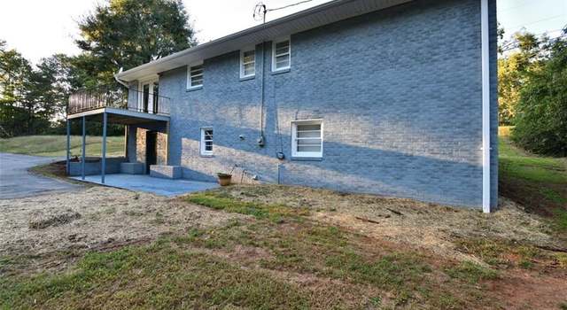 Photo of 1004 Fairfield Dr, Seneca, SC 29678
