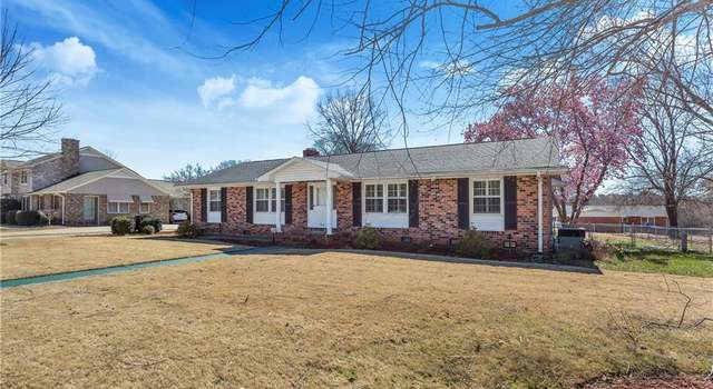 Photo of 1210 Hanover Rd, Anderson, SC 29621