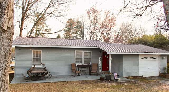 Photo of 203 Adams St, Westminster, SC 29693