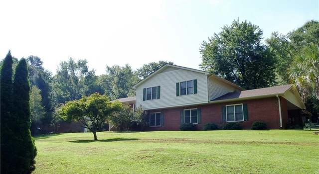 Photo of 525 Stagecoach Dr, Anderson, SC 29625