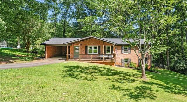 Photo of 121 Brookwood Dr, Seneca, SC 29678