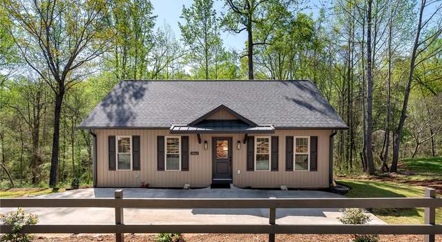Photo of 3062 Woodale Cir, Seneca, SC 29678