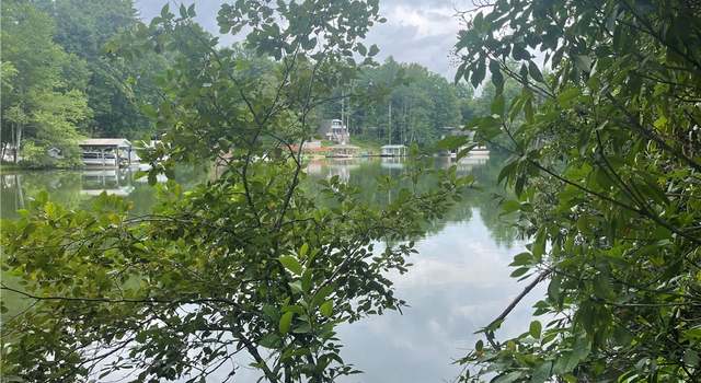 Photo of 31 Evergreen Ridge Rd, Tamassee, SC 29686