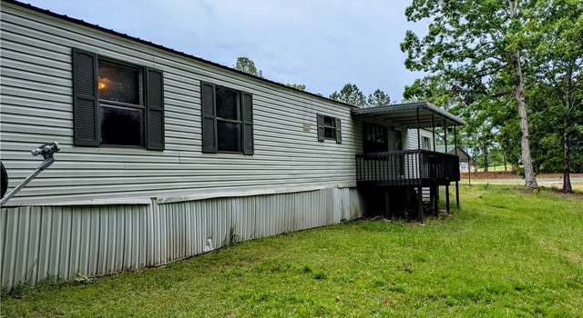 Photo of 882 Horseshoe Rd, Honea Path, SC 29654
