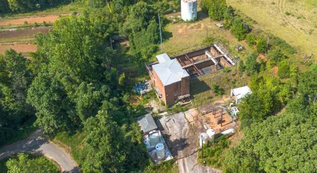 Photo of 207 Water Works Rd, Walhalla, SC 29691
