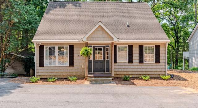 Photo of 134 Rochester Rd, Townville, SC 29689
