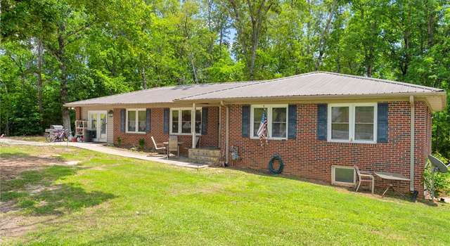 Photo of 348 Pickett Post Rd, Walhalla, SC 29691