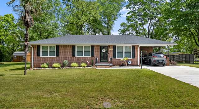 Photo of 1101 Oak Dr, Pendleton, SC 29670