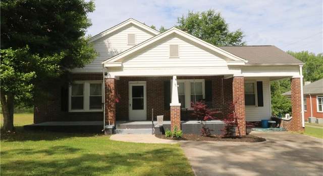 Photo of 206 S Main St, Honea Path, SC 29654