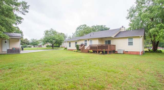Photo of 1812 Old Pearman Dairy Rd, Anderson, SC 29625