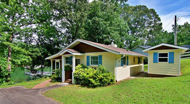 Photo of 706 Dogwood Ln, Townville, SC 29689