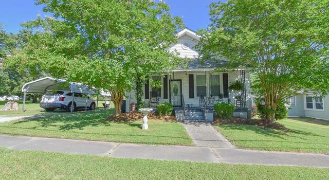 Photo of 102 Langely St, Abbeville, SC 29620