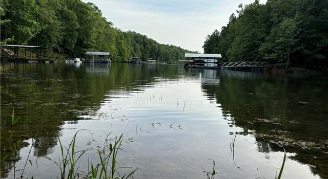Photo of 547 Pine Ridge Dr, Westminster, SC 29693