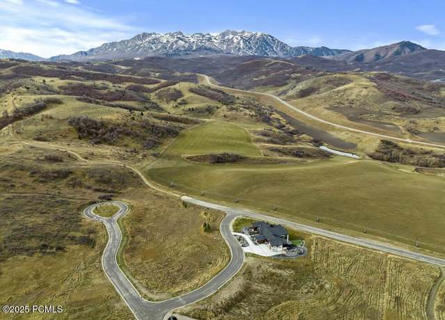 Property at 7545 E Dogwood Dr, Huntsville, UT 84317