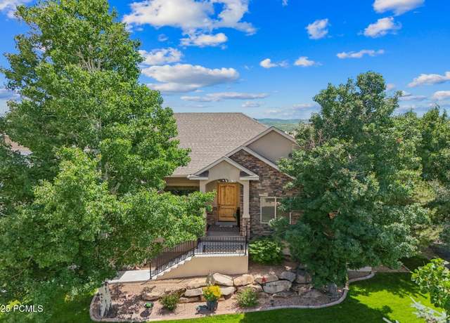 Property at 294 W Willow Ct, Francis, UT 84036, 5 beds, 3.5 baths