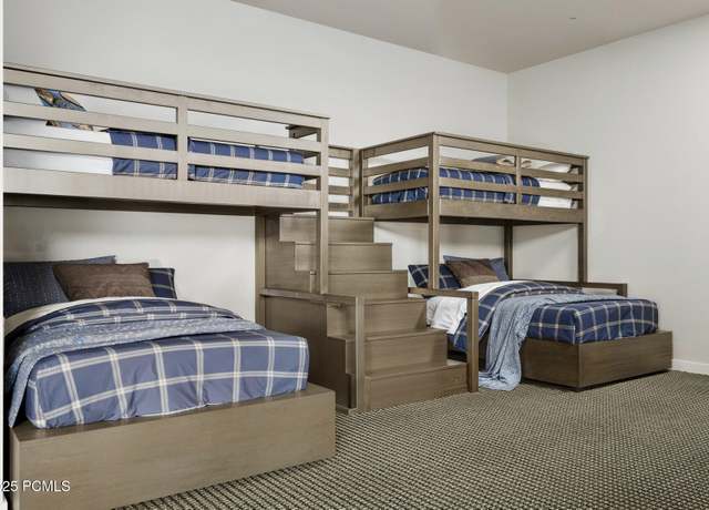 Property at 2172 E Notch Mountain Cir, Heber City, UT 84032, 6 beds, 6 baths
