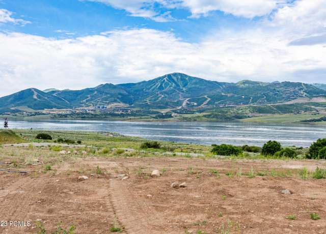 Property at 395 E Kayak Dr, Hideout, UT 84036, 4 beds, 5 baths