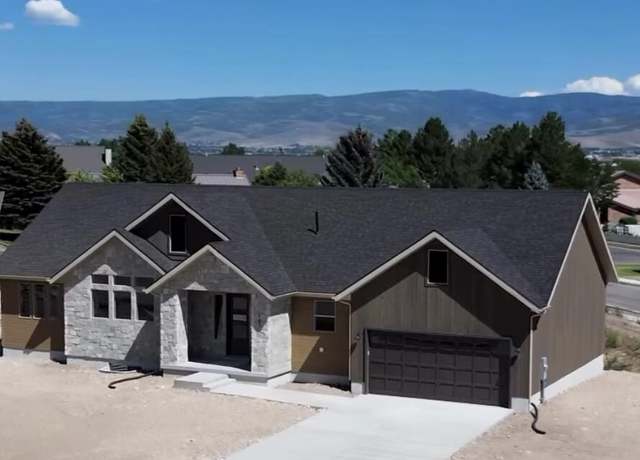Property at 151 S 160 E, Midway, UT 84049, 5 beds, 4.5 baths