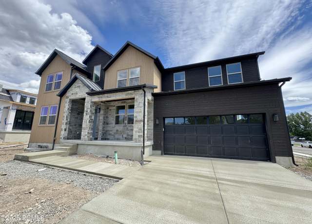 Property at 165 S 100, Midway, UT 84049, 6 beds, 4.5 baths