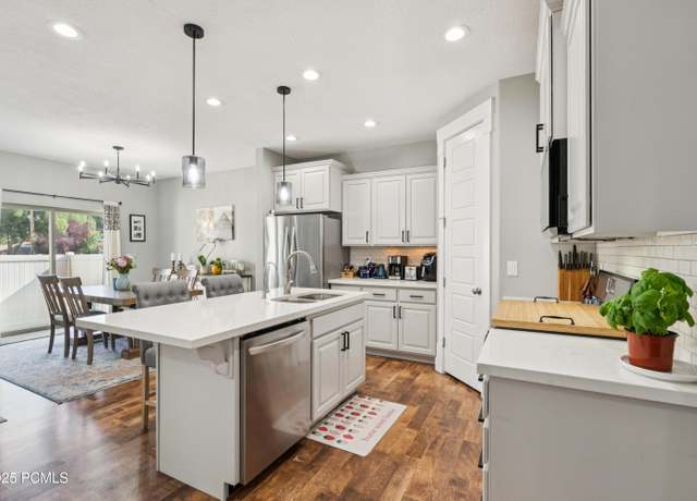 Property at 193 E 200 S, Kamas, UT 84036, 3 beds, 2.5 baths