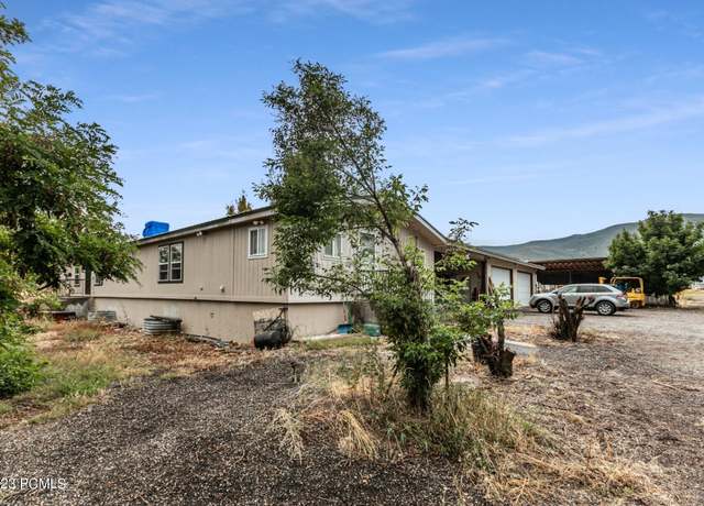 Property at 970 E 3000 St, Heber City, UT 84032, 5 beds, 3.5 baths
