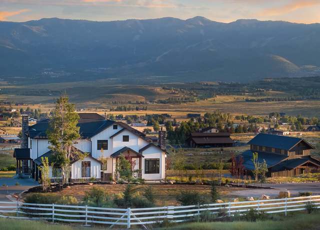 Property at 728 Aspen Ln, Park City, UT 84098, 6 beds, 5 baths