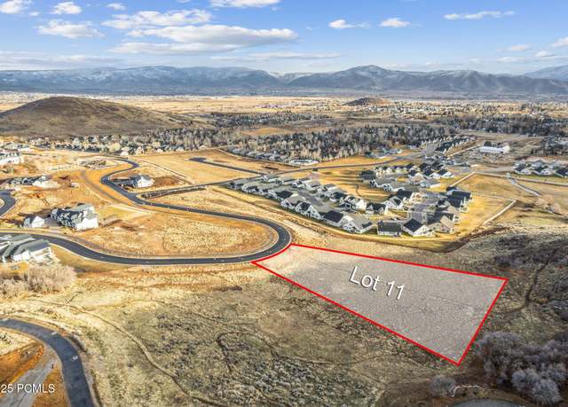 Property at 1633 N Cambridge Dr, Midway, UT 84049