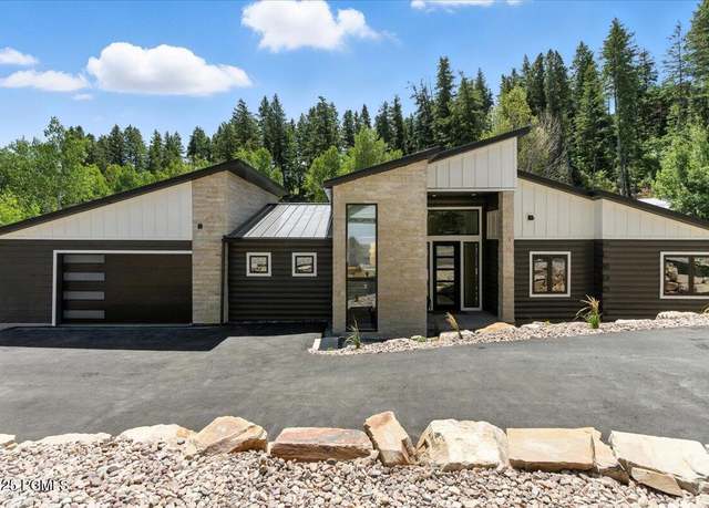 Property at 415 Woodland Dr, Park City, UT 84098, 4 beds, 3.5 baths