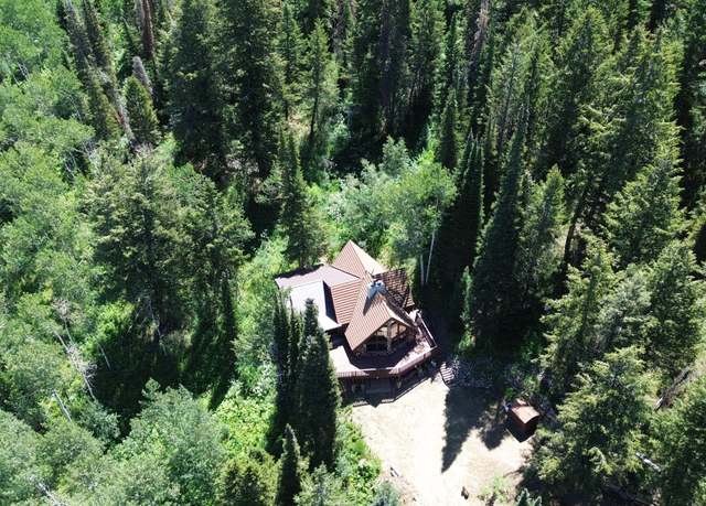 Property at 4498 E Weber Canyon Rd, Oakley, UT 84055, 5 beds, 2.5 baths