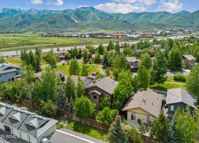 Property at 1010 Station Loop Rd, Park City, UT 84098, 3 beds, 2.5 baths