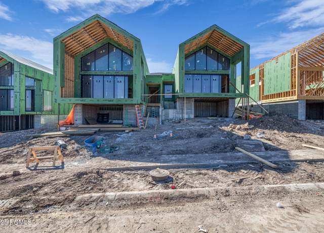 Property at 7177 N Skyfall Dr, Kamas, UT 84036, 4 beds, 2.5 baths
