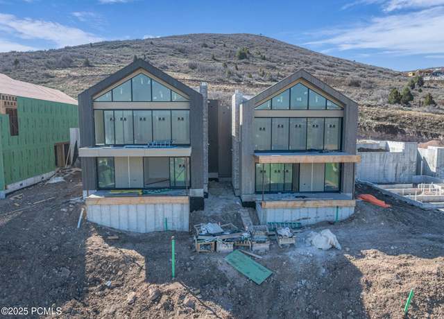 Property at 4355 E Escalante Ln, Kamas, UT 84036, 4 beds, 3.5 baths