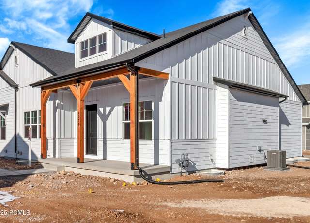 Property at 1059 E 1990 S, Heber City, UT 84032, 3 beds, 2.5 baths