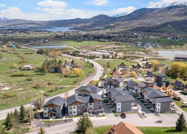 Property at 3543 N Creekside Way, Eden, UT 84310, 3 beds, 3 baths