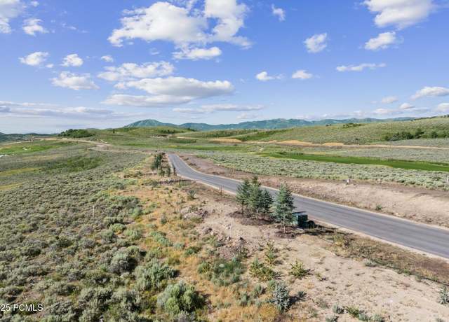 Property at 5382 Golf Club Link, UT 84098