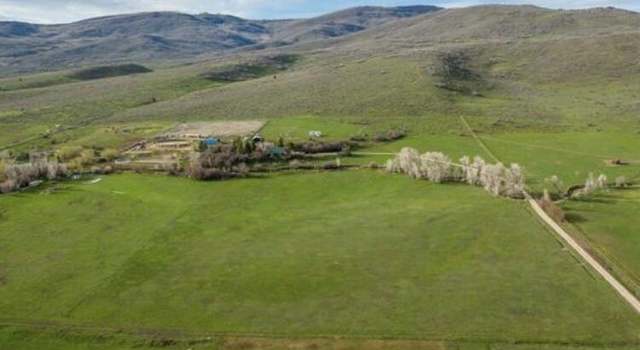 Photo of 305 W Ruby Ln, Oakley, UT 84055