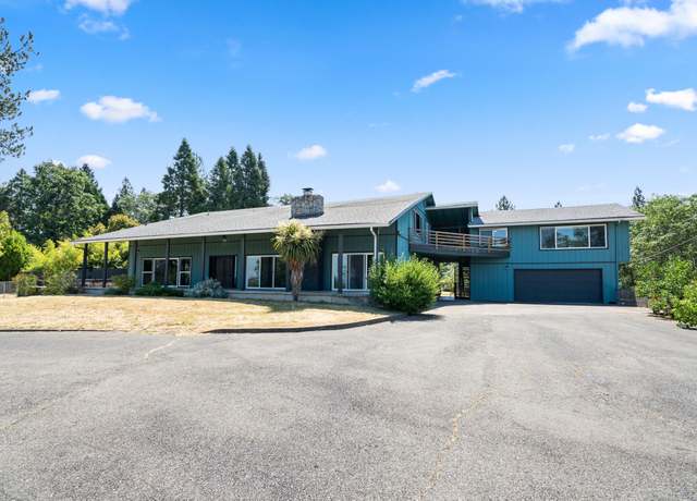 Property at 1756 Southgate Way, Grants Pass, OR 97527, 6 beds, 5.5 baths