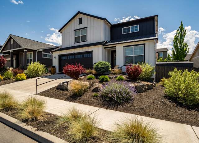 Property at 1301 NE Hoover Loop, Bend, OR 97701, 5 beds, 2.5 baths