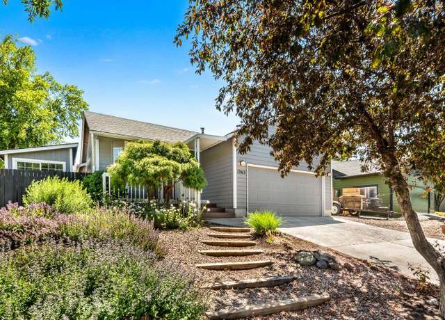 Property at 1965 NE Cobble Creek Ave, Bend, OR 97701, 3 beds, 2 baths