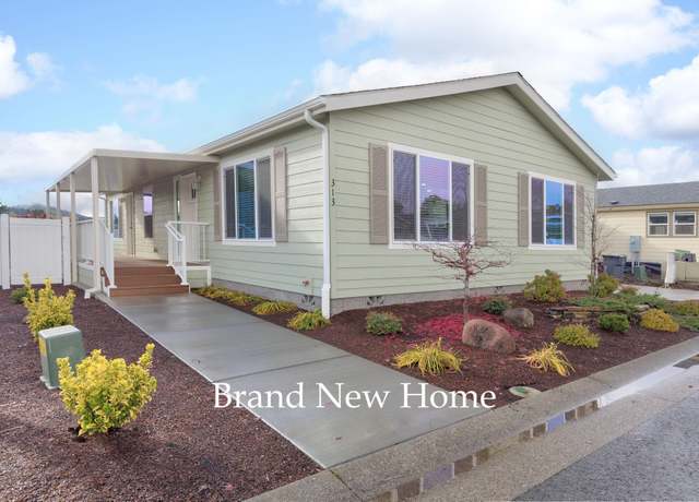 Property at 313 Winston Dr, Grants Pass, OR 97526, 2 beds, 2 baths