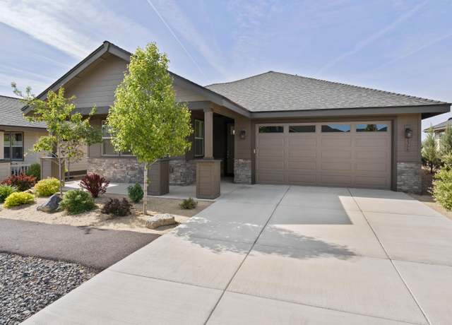 Property at 2366 NW Redwood Ave #11, Redmond, OR 97756, 2 beds, 2 baths