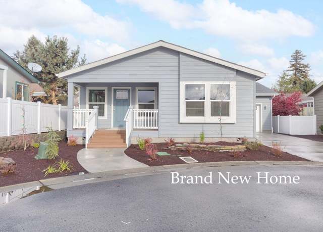 Property at 336 Winston Dr, Grants Pass, OR 97526, 2 beds, 2 baths