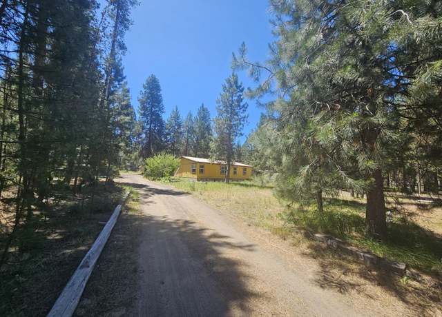 Property at 52756 Golden Astor Rd, La Pine, OR 97739, 2 beds, 2 baths