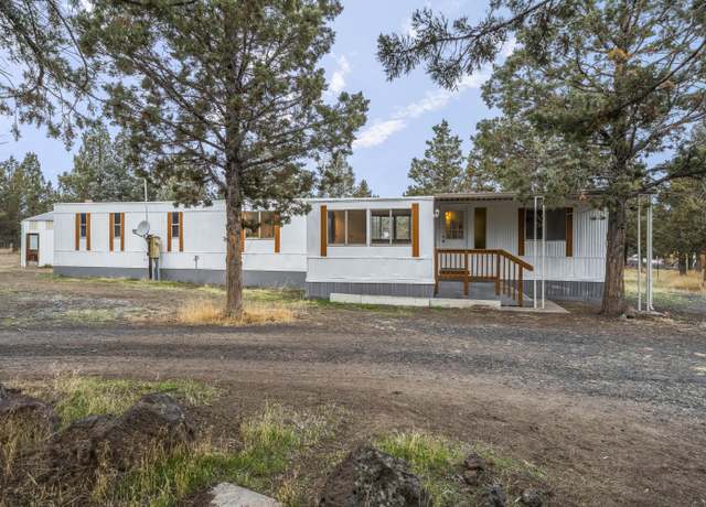 Property at 3813 SE Tillamook Loop SE, Prineville, OR 97754, 2 beds, 2 baths