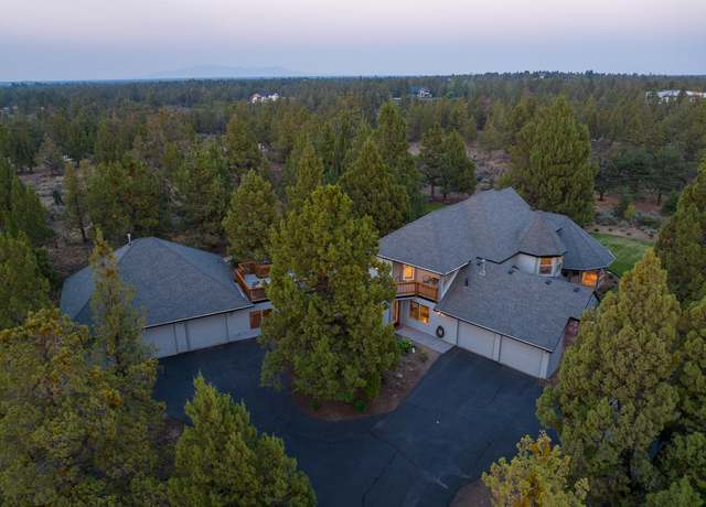 Property at 64300 Crosswinds Rd, Bend, OR 97703, 4 beds, 3 baths