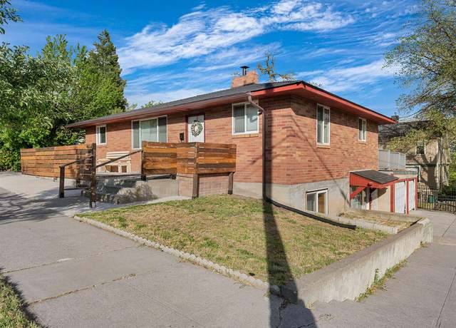 Property at 404 Washington St, Klamath Falls, OR 97601, 5 beds, 2 baths