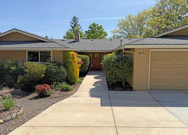 Property at 2275 Sam Evans Pl, Ashland, OR 97520, 3 beds, 2 baths