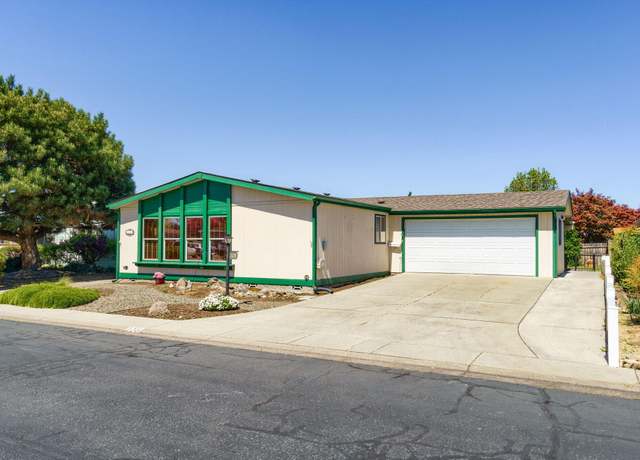 Property at 555 Freeman Rd Unit 115, Central Point, OR 97502, 2 beds, 2 baths