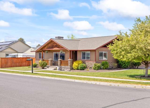 Property at 473 SE Sid Ct, Prineville, OR 97754, 3 beds, 2 baths