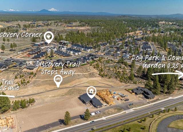 Property at 3122 NW Crossing Dr, Bend, OR 97703, 4 beds, 3.5 baths